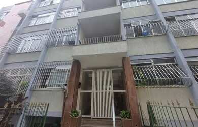 Imagem: O apartamento possui 2 Dormitórios, 1 Banheiro, 45m² de Área