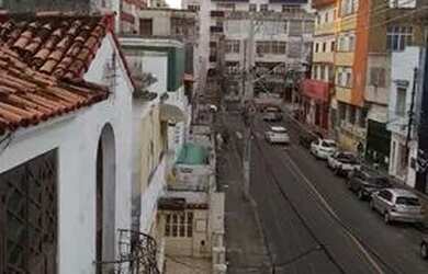 Imagem: O apartamento possui 1 Dormitório, 1 Banheiro, 30m² de Área