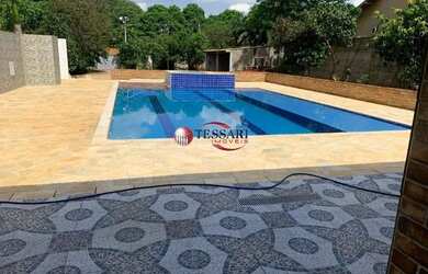 Imagem: A fazenda possui 150m² de Área e está localizado em Loteamento