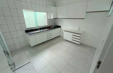 Imagem 4: Linda Casa 3Qts Fino Acabamento Cond. Florest Hill Av Torquato Tapajós...