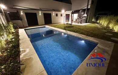 Imagem: A casa em condomínio possui 3 Dormitórios, 5 Banheiros, 4