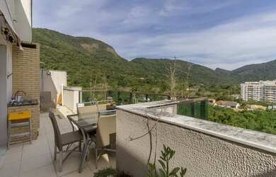 Imagem: O apartamento na cobertura possui 3 Dormitórios, 3 Banheiros