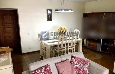 Imagem: O apartamento possui 3 Dormitórios, 2 Banheiros, 2 Vagas na