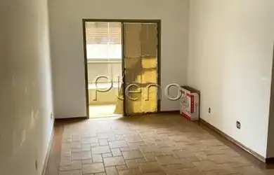 Imagem: O apartamento possui 3 Dormitórios, 1 Banheiro, 2 Vagas na