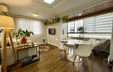 Imagem: O apartamento possui 2 Dormitórios, 2 Banheiros, 1 Vaga na