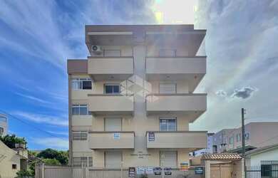 Imagem: O apartamento possui 2 Dormitórios, 2 Banheiros, 1 Vaga na