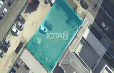 Imagem: O terreno possui 375m² de Área e está localizado em Bacacheri