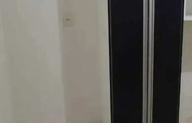 Imagem 7: Sobrado para venda possui 198 metros quadrados com 4 quartos em Buraquinho...