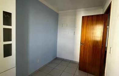 Imagem 5: Aluga-se - Apartamento 3 Qrts - Semi mobiliado - Alto da Glória