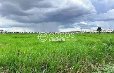 Imagem: O terreno possui 360m² de Área e está localizado em Jardim