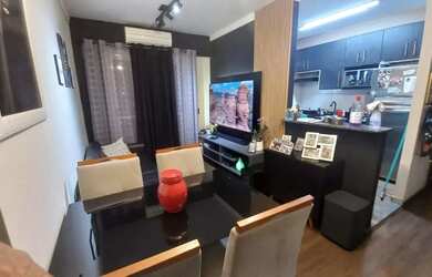 Imagem: A casa possui 2 Dormitórios, 1 Banheiro, 1 Vaga na garagem