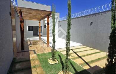 Imagem 2: Linda Casa à Venda no Bairro Ibituruna