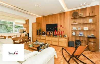 Imagem: O apartamento possui 4 Dormitórios, 4 Banheiros, 1 Vaga na