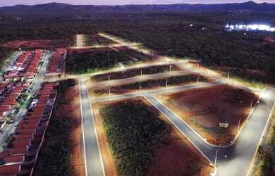 Imagem: O terreno possui 180m² de Área e está localizado em Montes