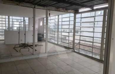 Imagem: O depósito possui 60m² de Área e está localizado em Santana