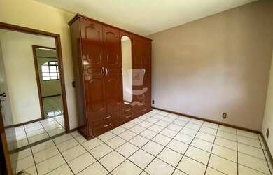 Imagem 12: Casa à venda em Campolide com 3 dormitórios sendo 1 suíte