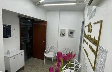 Imagem 9: Centro comercial para aluguel e venda tem 60 metros quadrados em Caminho...