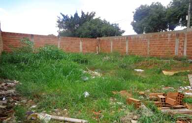 Imagem: O terreno à venda possui 197m² de Área e está localizado