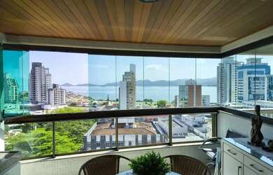 Imagem: O apartamento possui 3 Dormitórios, 4 Banheiros, 2 Vagas na