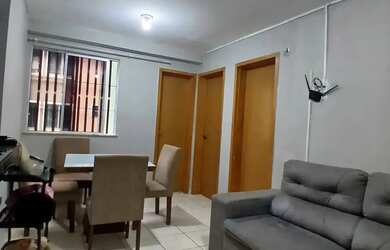 Imagem: O apartamento possui 2 Dormitórios, 1 Banheiro, 1 Vaga na garagem