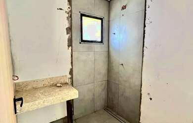 Imagem 9: Casa à Venda no Balneário dos Golfinhos em Caraguatatuba