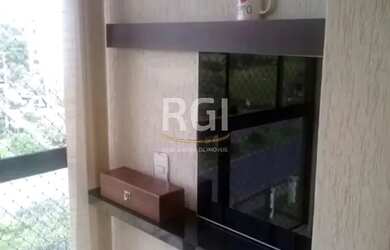 Imagem: O apartamento possui 3 Dormitórios, 1 Banheiro, 1 Vaga na garagem