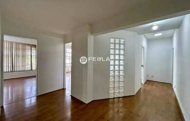 Imagem: O depósito possui 1 Vaga na garagem e 135m² de Área e está