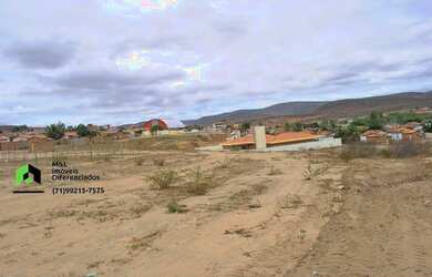 Imagem: O terreno possui 18.500m² de Área e está localizado em Santa