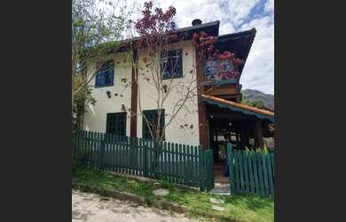 Imagem 1: Casa para venda possui 120 metros quadrados com 3 quartos