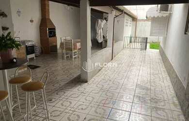 Imagem: Casa com 4 dormitórios à venda, 200 m² por R$ 499.000,00