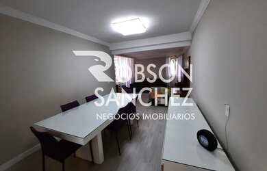 Imagem: O apartamento possui 4 Dormitórios, 2 Banheiros, 2 Vagas na