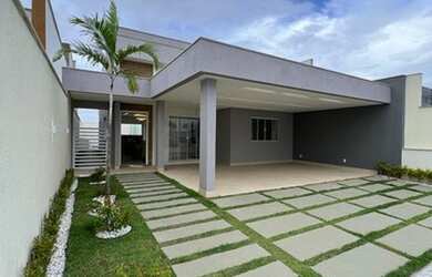 Imagem: A casa em condomínio possui 3 Dormitórios, 3 Banheiros, 4