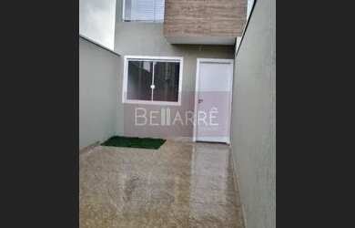 Imagem: A casa possui 2 Dormitórios, 3 Banheiros, 2 Vagas na garagem