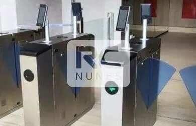 Imagem 8: Sala 583m2. 583m² de Áreae5 Vagas na garagem