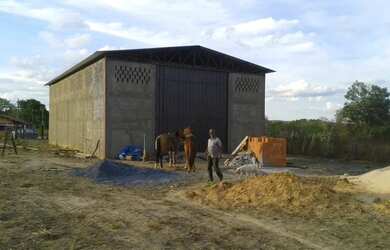 Imagem: A fazenda possui 15.000.000m² de Área e está localizado