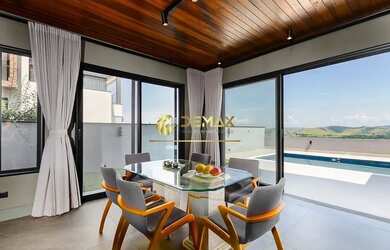 Imagem 2: Sobrado Alto Padrão 4 Suítes à Venda, Condomínio Jaguary