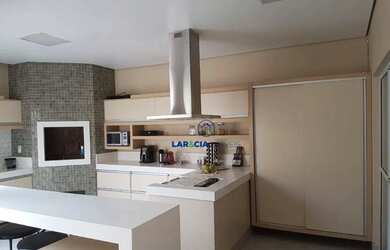 Imagem: A casa em condomínio possui 2 Dormitórios, 2 Banheiros, 2