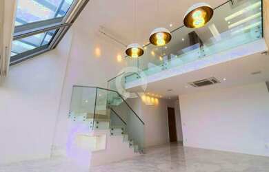 Imagem 3: Duplex para aluguel e venda possui 466 metros quadrados com 4 quartos