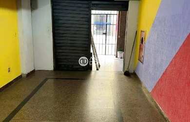 Imagem: O depósito possui 100m² de Área e está localizado em Centro