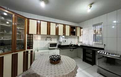 Imagem 12: Imóvel para venda possui 160 metros quadrados com 3 quartos em Itapuã...