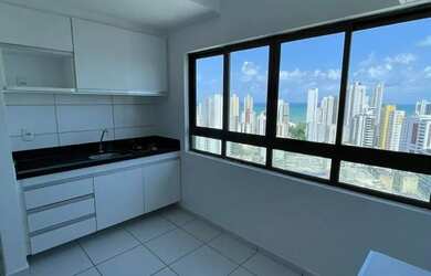 Imagem: O apartamento possui 1 Dormitório, 1 Banheiro, 1 Vaga na garagem