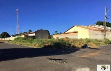 Imagem: O terreno possui 437m² de Área e está localizado em Jardim