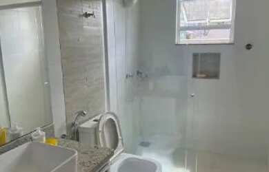 Imagem 3: 900m da Praia. Acomodam 12 pessoas, 5 Vagas na garageme4 Dormitórios