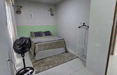 Imagem: O apartamento possui 2 Dormitórios, 1 Banheiro, Imóvel mobiliado