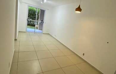 Imagem: O apartamento possui 2 Dormitórios, 2 Banheiros, 2 Vagas na