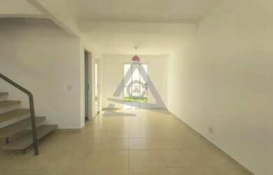 Imagem: A casa em condomínio possui 3 Dormitórios, 3 Banheiros, 1