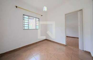 Imagem: A casa à venda possui 5 Dormitórios, 3 Banheiros, 3 Vagas