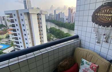 Imagem: O apartamento possui 3 Dormitórios, 3 Banheiros, 2 Vagas na