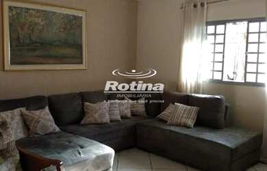 Imagem 2: Casa, 3 suítes, no Bairro Tubalina