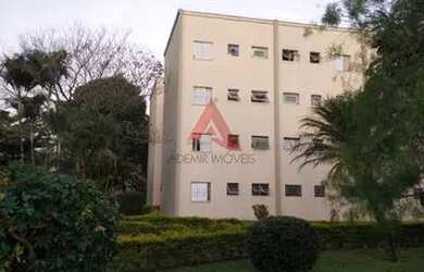 Imagem: O apartamento possui 2 Dormitórios, 1 Banheiro, 2 Vagas na